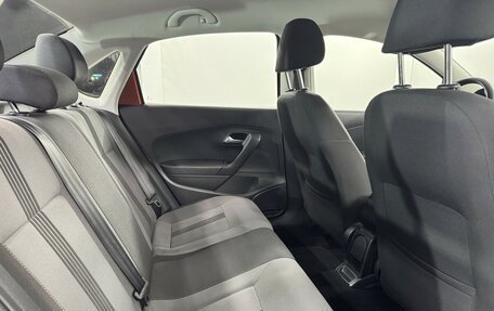 Volkswagen Polo VI (EU Market), 2016 год, 975 000 рублей, 13 фотография