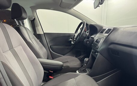 Volkswagen Polo VI (EU Market), 2016 год, 975 000 рублей, 12 фотография