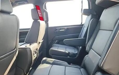 Chevrolet Suburban, 2025 год, 12 250 000 рублей, 20 фотография