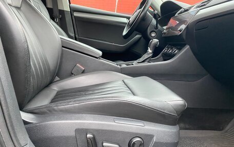 Skoda Superb III рестайлинг, 2017 год, 2 480 000 рублей, 10 фотография