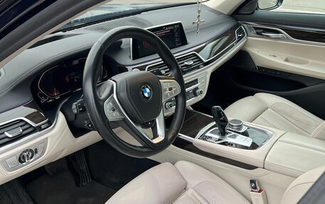 BMW 7 серия, 2021 год, 7 500 000 рублей, 9 фотография