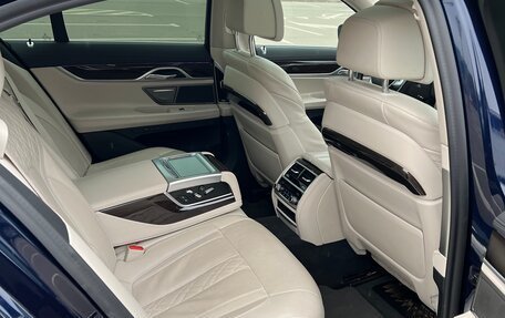 BMW 7 серия, 2021 год, 7 500 000 рублей, 19 фотография