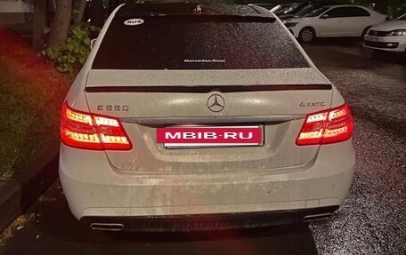 Mercedes-Benz E-Класс, 2011 год, 1 499 999 рублей, 3 фотография