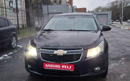 Chevrolet Cruze II, 2010 год, 650 000 рублей, 2 фотография