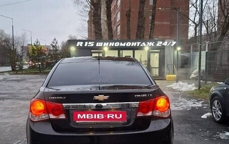 Chevrolet Cruze II, 2010 год, 650 000 рублей, 7 фотография