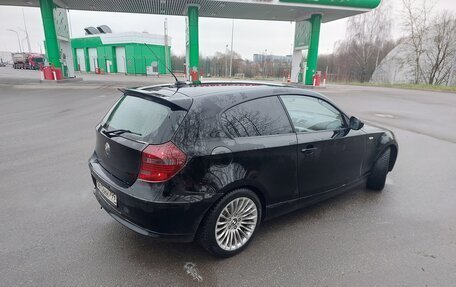 BMW 1 серия, 2011 год, 850 000 рублей, 6 фотография