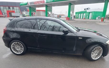 BMW 1 серия, 2011 год, 850 000 рублей, 7 фотография