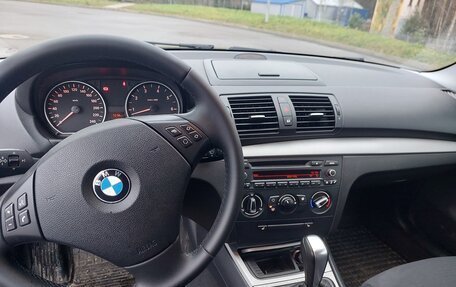 BMW 1 серия, 2011 год, 850 000 рублей, 10 фотография