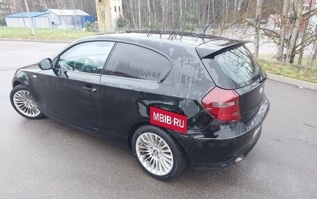 BMW 1 серия, 2011 год, 850 000 рублей, 5 фотография