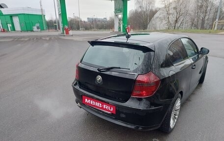 BMW 1 серия, 2011 год, 850 000 рублей, 14 фотография