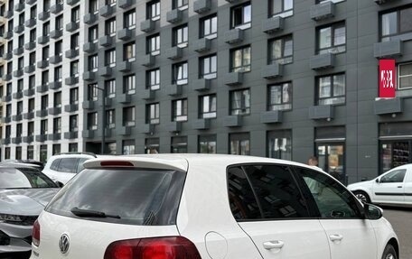 Volkswagen Golf VI, 2009 год, 600 000 рублей, 5 фотография