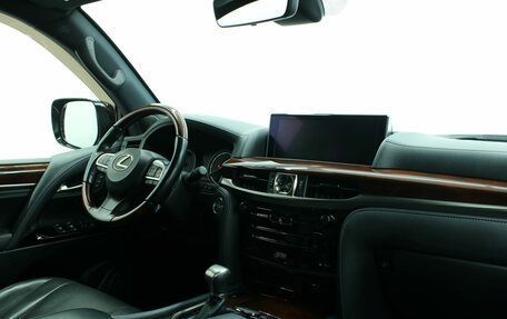 Lexus LX III, 2017 год, 8 765 000 рублей, 4 фотография