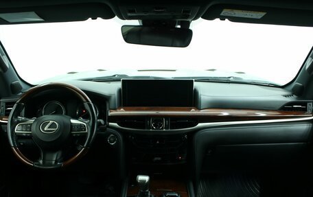 Lexus LX III, 2017 год, 8 765 000 рублей, 16 фотография