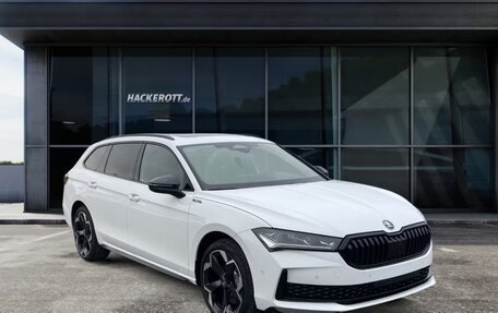 Skoda Superb, 2025 год, 7 400 000 рублей, 7 фотография