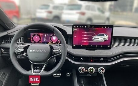 Skoda Superb, 2025 год, 7 400 000 рублей, 11 фотография