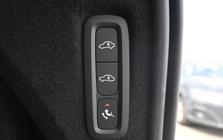 Volvo XC90 II рестайлинг, 2025 год, 13 000 000 рублей, 15 фотография