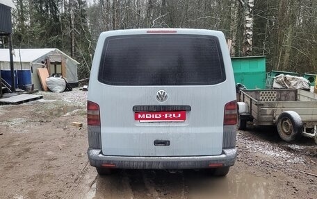 Volkswagen Caravelle T5, 2006 год, 920 000 рублей, 2 фотография