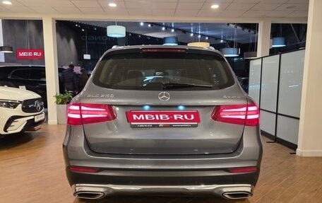 Mercedes-Benz GLC, 2016 год, 2 990 000 рублей, 3 фотография