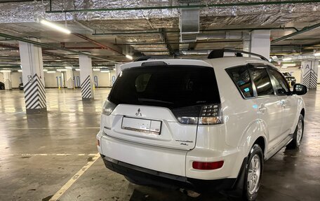 Mitsubishi Outlander III рестайлинг 3, 2012 год, 1 470 000 рублей, 4 фотография