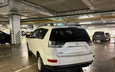 Mitsubishi Outlander III рестайлинг 3, 2012 год, 1 470 000 рублей, 6 фотография