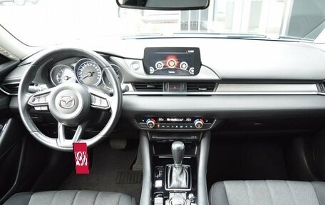 Mazda 6, 2020 год, 2 350 000 рублей, 17 фотография