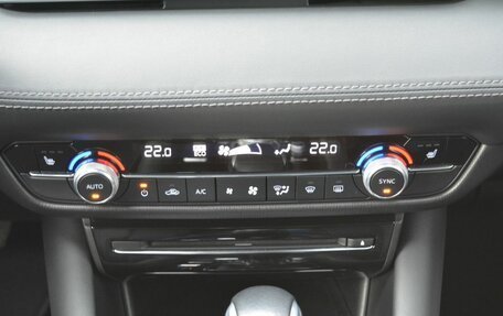 Mazda 6, 2020 год, 2 350 000 рублей, 22 фотография