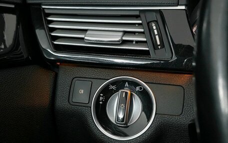 Mercedes-Benz E-Класс, 2011 год, 1 750 000 рублей, 18 фотография