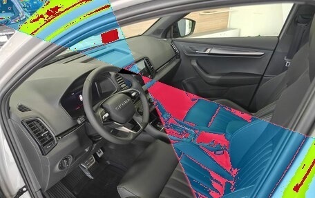 Skoda Karoq I, 2025 год, 4 299 000 рублей, 9 фотография