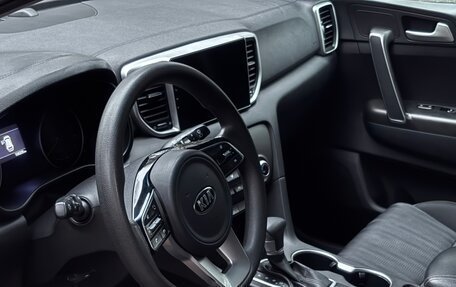 KIA Sportage IV рестайлинг, 2020 год, 2 150 000 рублей, 12 фотография