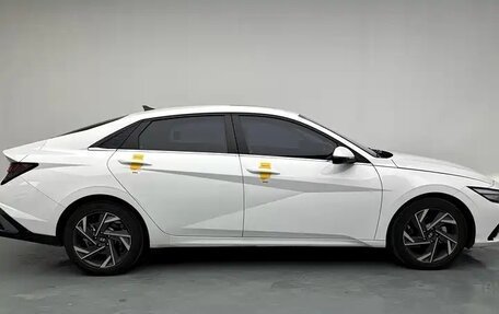 Hyundai Elantra, 2025 год, 1 920 000 рублей, 8 фотография
