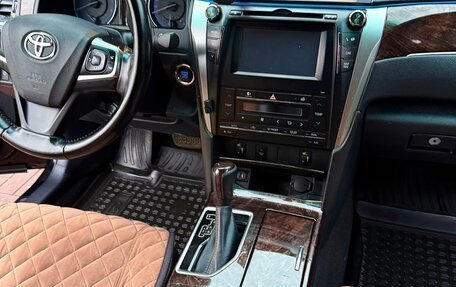 Toyota Camry, 2018 год, 2 500 000 рублей, 12 фотография