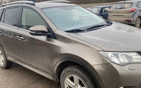 Toyota RAV4, 2014 год, 1 800 000 рублей, 10 фотография