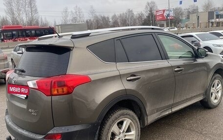 Toyota RAV4, 2014 год, 1 800 000 рублей, 9 фотография