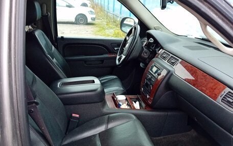 Chevrolet Tahoe III, 2012 год, 1 500 000 рублей, 11 фотография