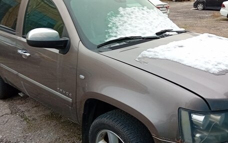 Chevrolet Tahoe III, 2012 год, 1 500 000 рублей, 2 фотография