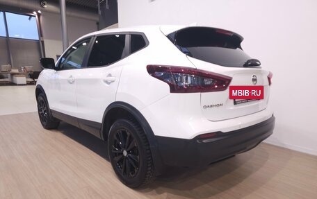 Nissan Qashqai, 2021 год, 2 390 000 рублей, 6 фотография