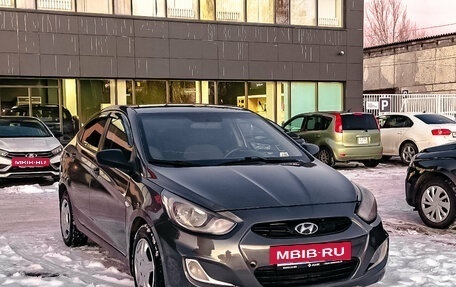 Hyundai Solaris II рестайлинг, 2011 год, 638 607 рублей, 2 фотография