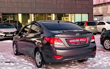 Hyundai Solaris II рестайлинг, 2011 год, 638 607 рублей, 8 фотография