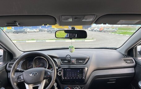 KIA Rio III рестайлинг, 2013 год, 1 050 000 рублей, 2 фотография