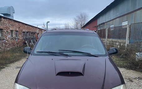 KIA Carnival III, 2000 год, 315 000 рублей, 1 фотография