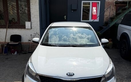 KIA Rio IV, 2021 год, 1 450 000 рублей, 1 фотография