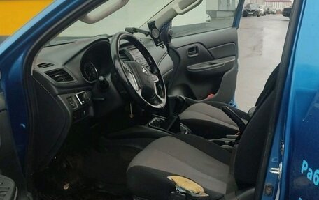 Mitsubishi L200 IV рестайлинг, 2019 год, 2 100 000 рублей, 1 фотография