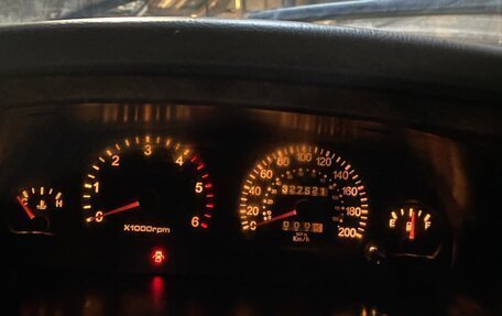 KIA Carnival III, 2000 год, 315 000 рублей, 13 фотография