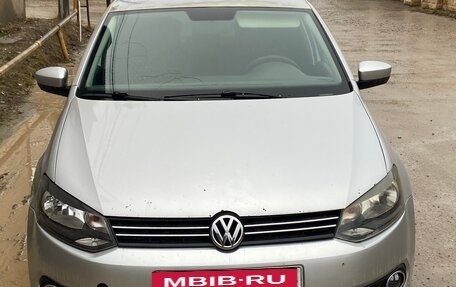 Volkswagen Polo VI (EU Market), 2012 год, 450 000 рублей, 5 фотография