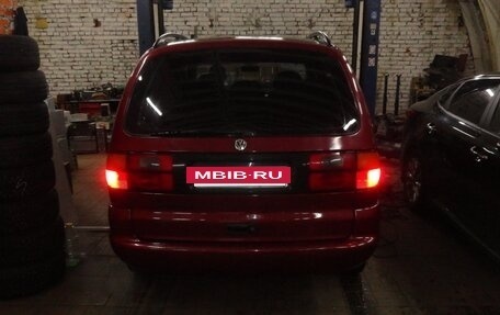 Volkswagen Sharan I рестайлинг, 1998 год, 340 000 рублей, 16 фотография