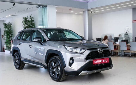 Toyota RAV4, 2025 год, 4 690 000 рублей, 7 фотография