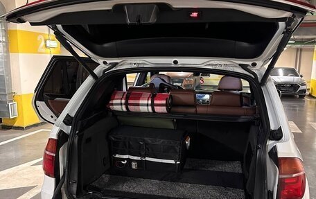 BMW X5, 2010 год, 1 850 000 рублей, 11 фотография