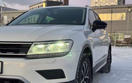 Volkswagen Tiguan II, 2019 год, 2 859 000 рублей, 8 фотография