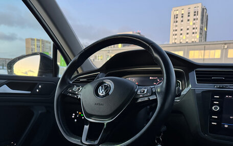 Volkswagen Tiguan II, 2019 год, 2 859 000 рублей, 17 фотография