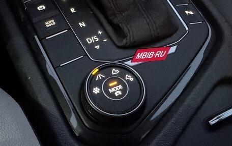 Volkswagen Tiguan II, 2019 год, 2 859 000 рублей, 23 фотография